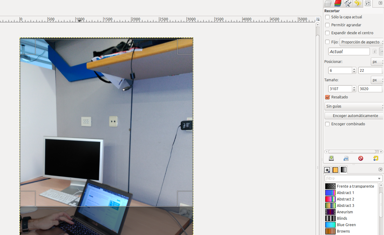 Cómo añadir un fondo transparente a una imagen con GIMP  ZeppelinuX